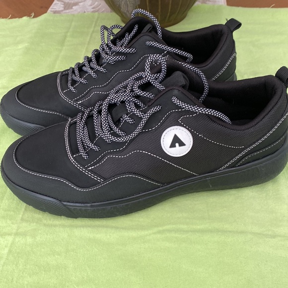 AIRWALK 10.5 sneakers - Picture 5 of 11